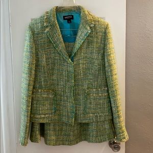 Women’s suit